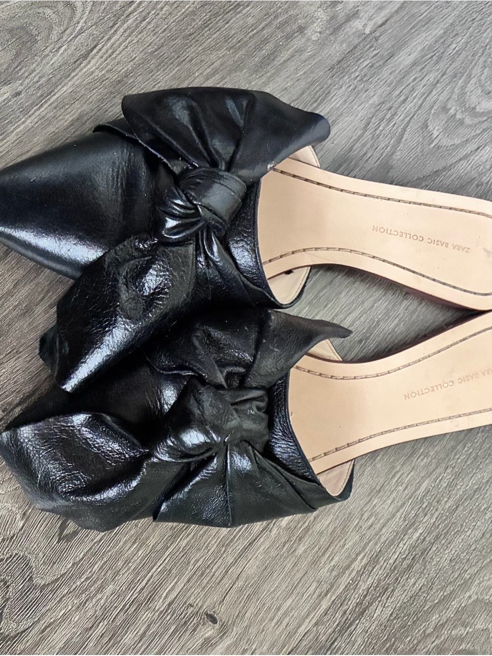 Zara Black Leather Bow Pointed-Toe Slip-On Mules
